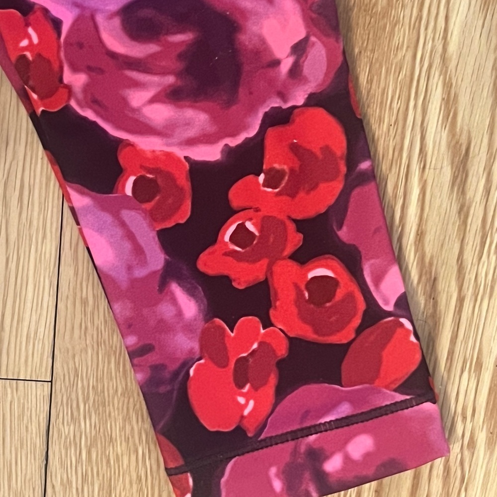 KATE SPADE ELECTRIC ROSE STUDIO LEGGINGS - SIZE: XS - Picture 6 of 8